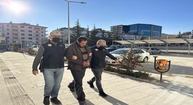 Niğdede DEAŞlı 1 kişi gözaltına alındı