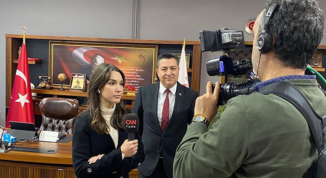 Prof. Dr. Turgay Uzun, CNN Türk Canlı Yayınında OKÜ’yü Anlattı