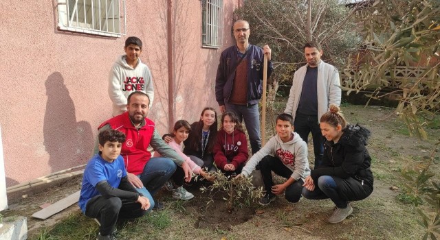 Ortaklar Genç Ofise yoğun ilgi