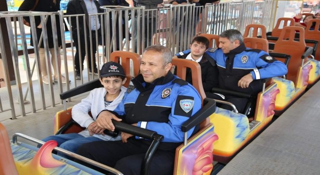 Osmaniye polisinden özel çocuklara etkinlik