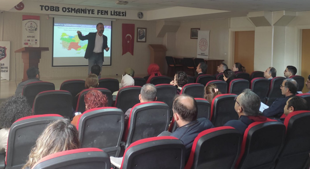 Osmaniye’de 2204 Tübitak proje eğitimi yapıldı