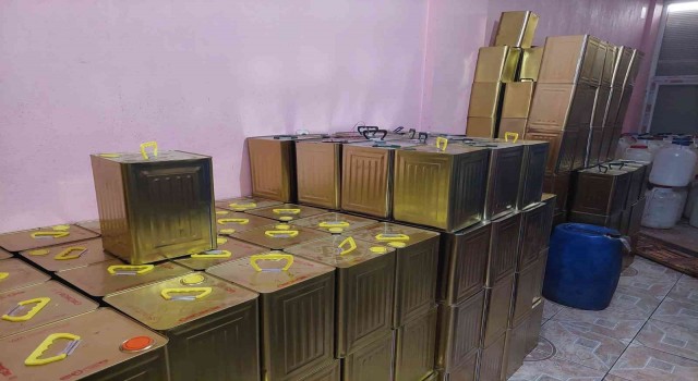 Osmaniyede 46 teneke zeytinyağı çalan 2 şüpheli yakalandı