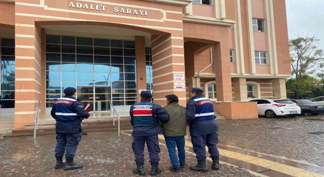 Osmaniyede aranan şahıslar yakalandı