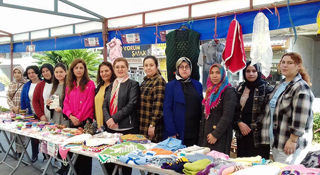 Osmaniye'de Sevgi’yi yaşatmak için kadınlar kermes açtı
