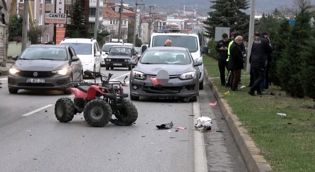 Otomobilin çarptığı ATV sürücüsü ağır yaralandı