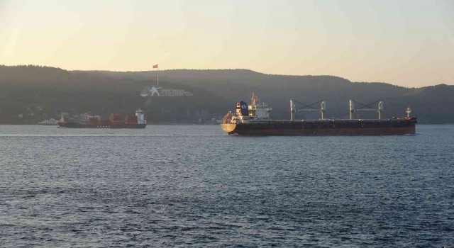 (Özel) Çanakkale Boğazından 9 ayda 31 bin 410 gemi geçti