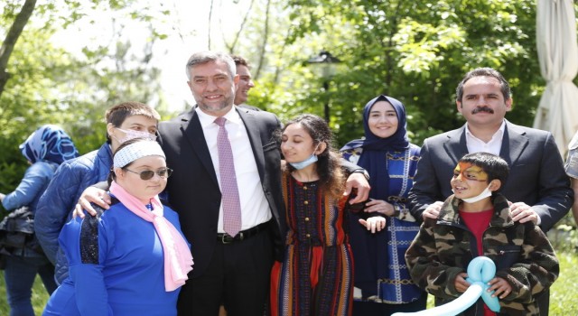 Özel gereksinimli bireyler Başkan İlhan Ocaklı ile buluşuyor