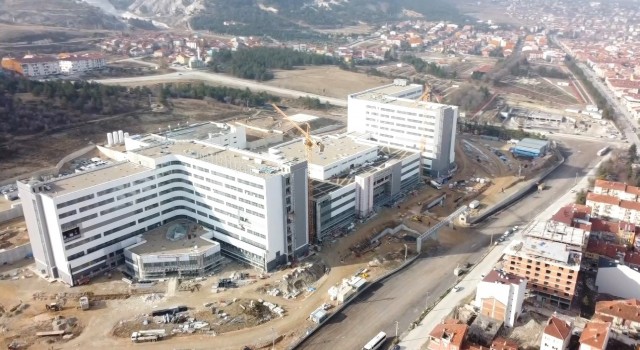 (ÖZEL) Kütahya Şehir Hastanesi inşaatında çalışan işçi sayısı bin 800e çıkartıldı