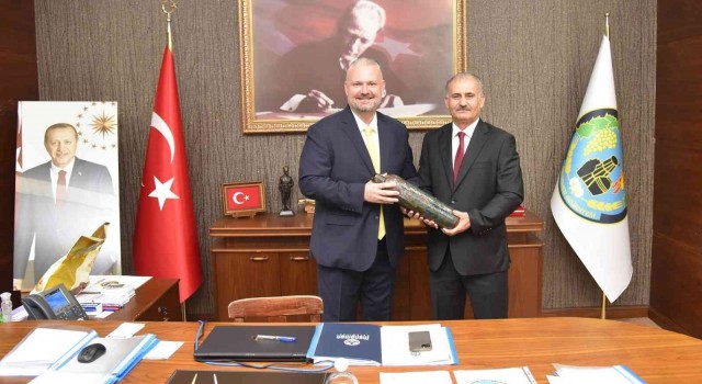 Pehlivan: Menemen çömlekçiliğinin dünyaya açılması için elimizden geleni yapacağız