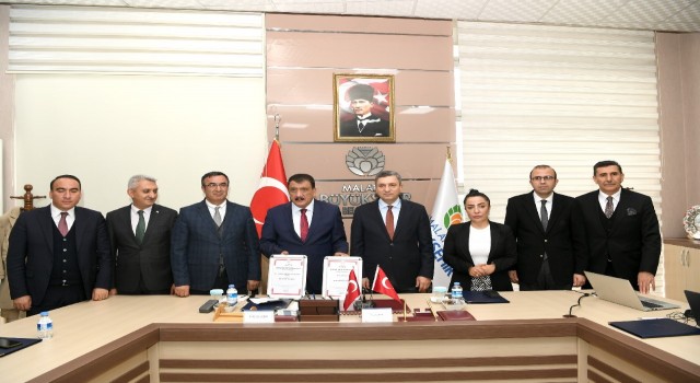 Pöçüklü lahana sarması ve simit pilavına coğrafi işaret tescil belgesi
