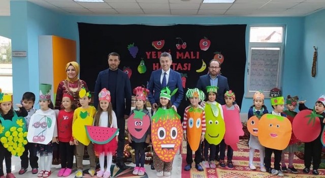 Pursakların miniklerinden Yerli Malı Haftası kutlaması