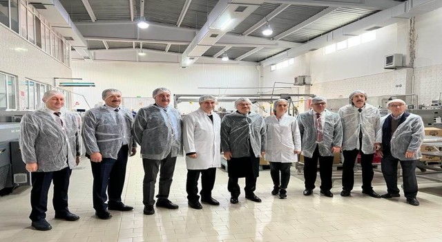 Rektör Kılavuzdan Kardelene tam not