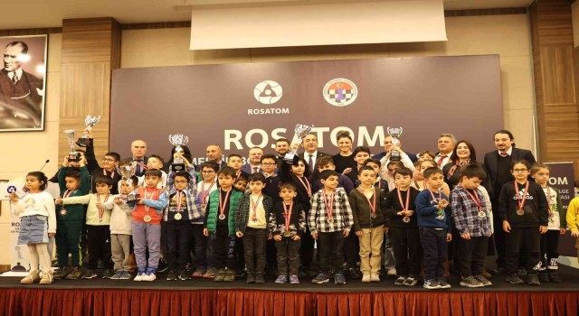 ROSATOM Mersin Bölge Satranç Turnuvasında şampiyonlar belli oldu