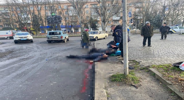 Rusya, Herson kentini vurdu: 8 ölü, 58 yaralı