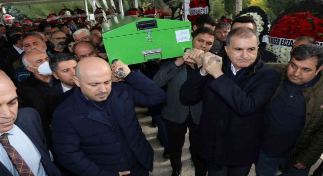 Sağlık Müdürü Nacarın babası toprağa verildi