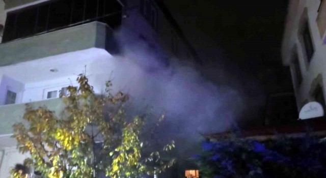 Sakaryada bir evde çıkan yangın itfaiye ekiplerince söndürüldü