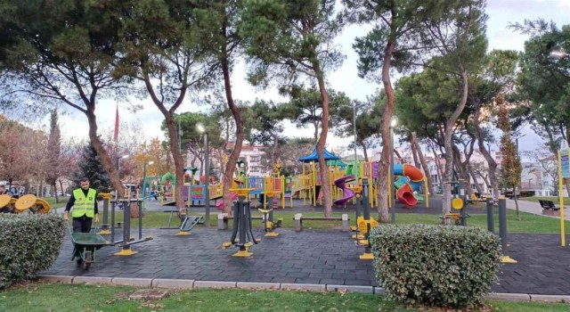 Şehitler Parkına yeni nesil aydınlatma