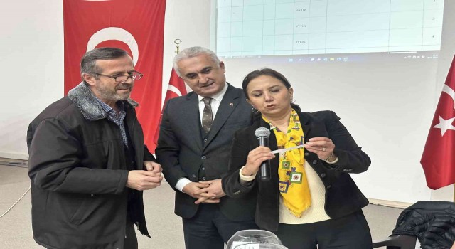 Sel afetinde yıkılan dairelerin yerine yapılan TOKİ konutlarında teslim başladı
