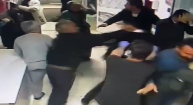 Serum geç geldi iddiasıyla hastanede terör estirdiler: 7 yaralı, 4 gözaltı