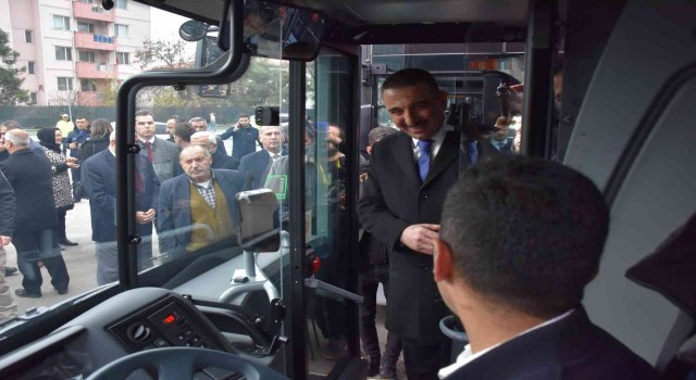 Siirt Belediyesi araç filosuna 11 otobüs daha kattı