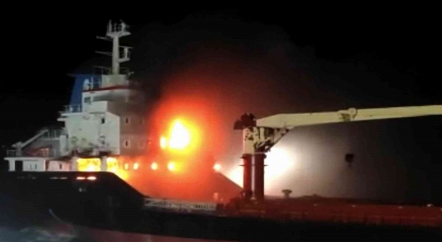 Sinop açıklarında yanan kuru yük gemisindeki mürettebatın isimleri belli oldu