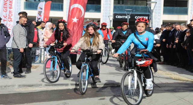 Şırnakta 50 bisikletçi 45 kilometre pedal çevirdi