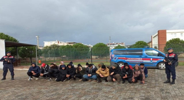 Sökede 31 düzensiz göçmen yakalandı