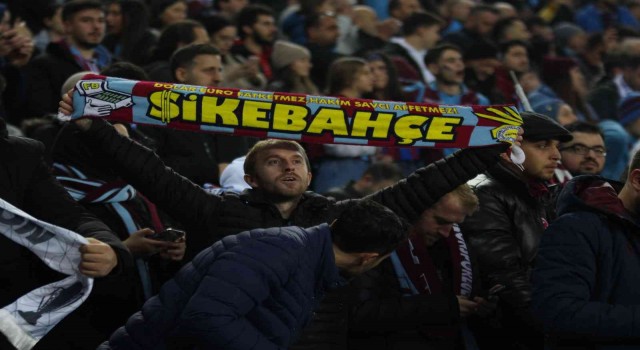 Spor Toto Süper Lig: Trabzonspor: 0 - Fenerbahçe: 0 (İlk yarı)