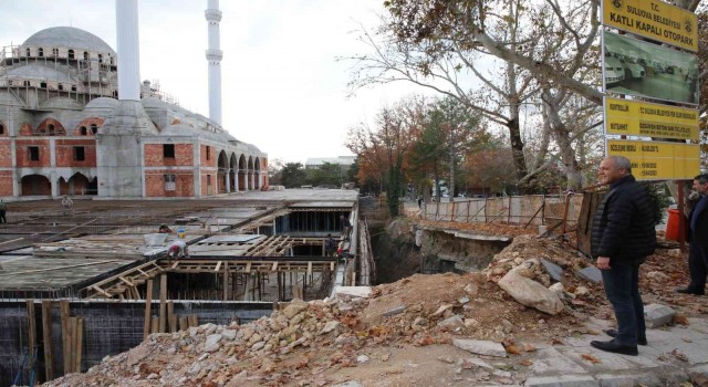 Suluovada trafiğe nefes aldıracak otoparkın inşası sürüyor
