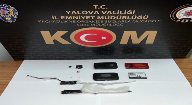 Sürücü adaylarına kopya düzeneği satan zanlı tutuklandı
