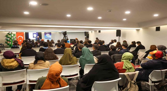 Talas; Dursun Gürlek ile Ayaklı Kütüphaneleri Konuştu