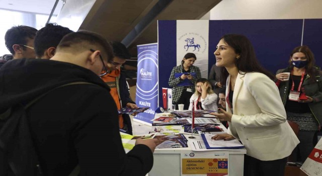 Tanıtım günlerinde DEÜye yoğun ilgi