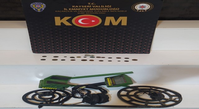 Tarihi eser kaçakçısı yakalandı