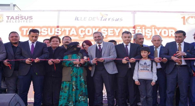 Tarsusta toplu açılış heyecanı