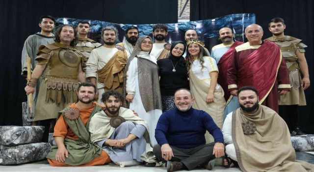 Tevhidin sırrı Eshab-ı Kehf tiyatro oyunu sahnelenecek