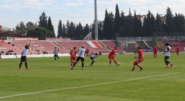 TFF 2. Lig: Balıkesirspor: 0 - Vanspor FK: 3
