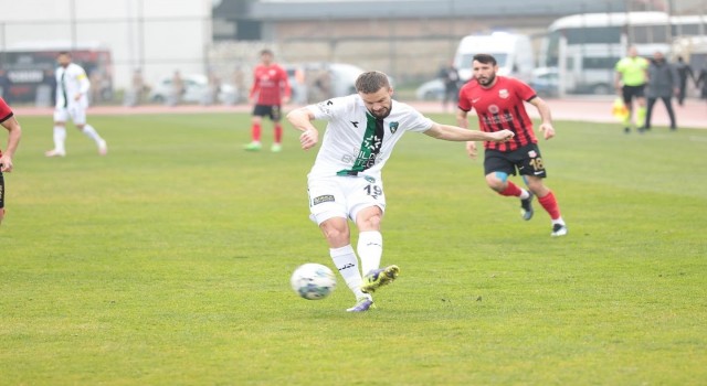 TFF 2. Lig: GMG Kastamonuspor: 0 - Kocaelispor: 1