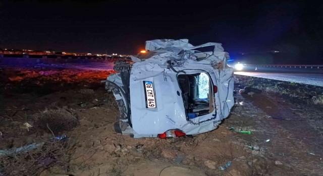 Tır otomobile arkadan çarptı: 3 yaralı