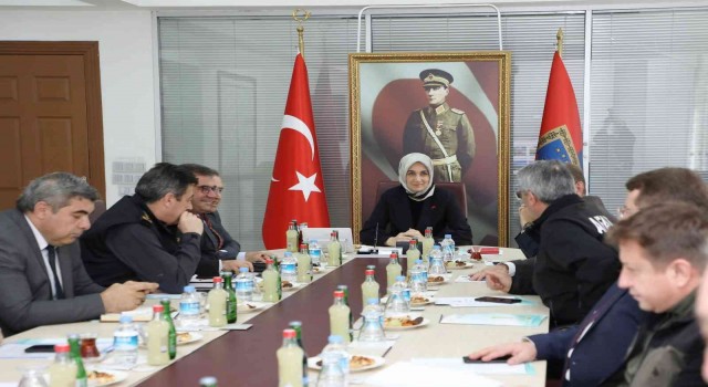 Trafik kazalarının önlenmesine yönelik sempozyum yapıldı