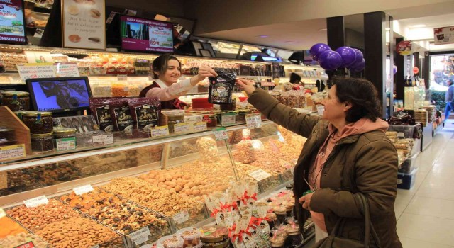 Tuğba Kuruyemiş, yeni yıl hazırlıklarını tamamladı