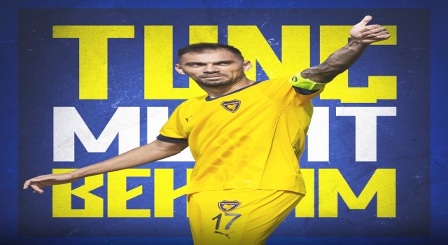 Tunç Murat Behram, Yeni Mersin İdman Yurduna kiralandı