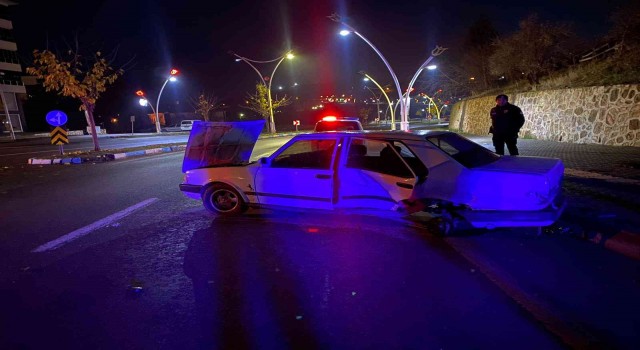 Tuncelide trafik kazası: 4 yaralı