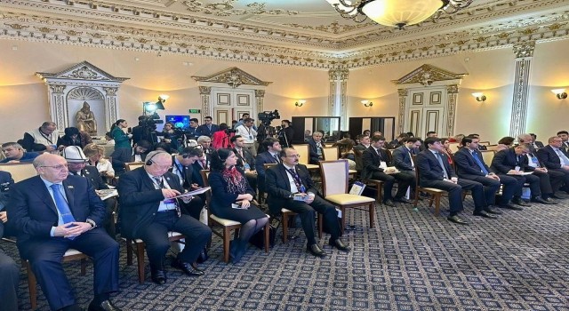 Türk Devletleri Teşkilatı diasporadan sorumlu kurum başkanları Baküde bir araya geldi