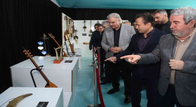 Türk Dünyasının geleneksel halk çalgıları Tuzlada sergileniyor