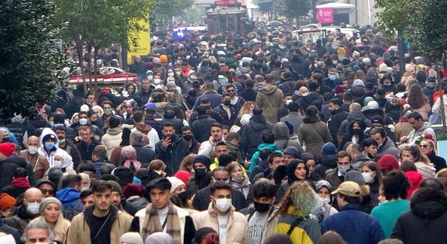 Türkiye nüfusu 2021 yılında 84 milyon 680 bin 273 kişiye ulaştı