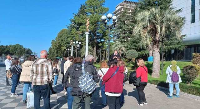 Türkiyeden Gürcistana günü birlik gezi turlarına yoğun ilgi