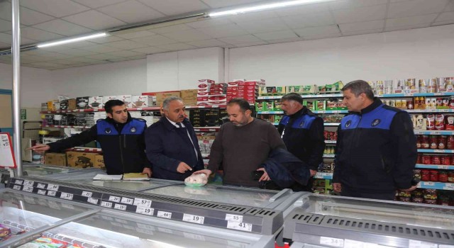 Tuşba Belediyesinden market denetimleri