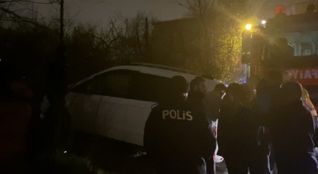 Ümraniyede gece kondu alevlere teslim oldu