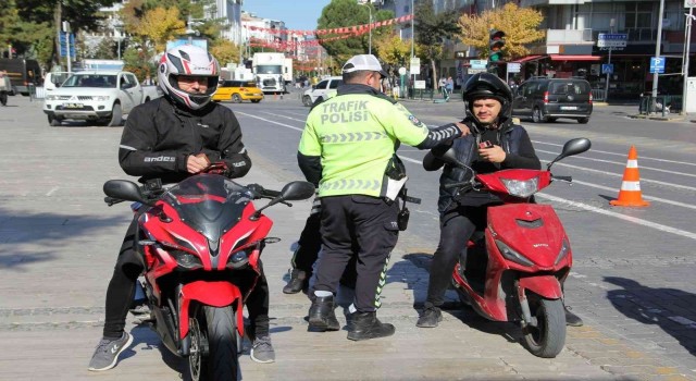 Uşakta 945 sürücüye para cezası kesildi