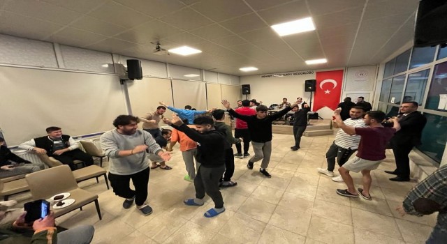 Uşakta üniversite öğrencileri finaller öncesi stres attı